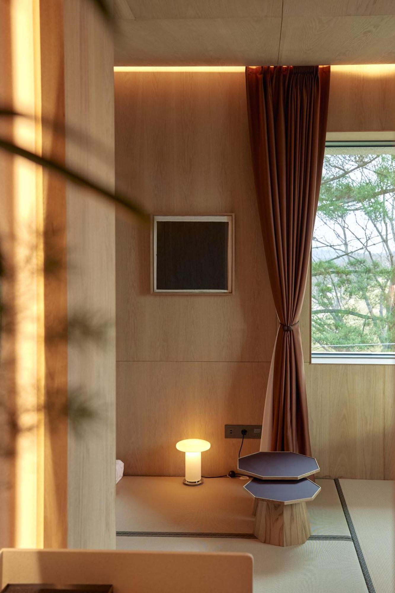Pbr7 Hotel Unusual Stay Gyeongju Exterior photo