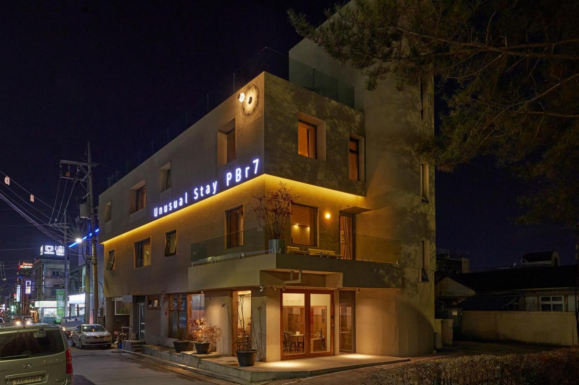 Pbr7 Hotel Unusual Stay Gyeongju Exterior photo